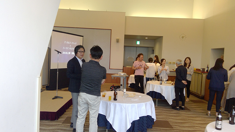 研究発表会・総会打ち上げ風景