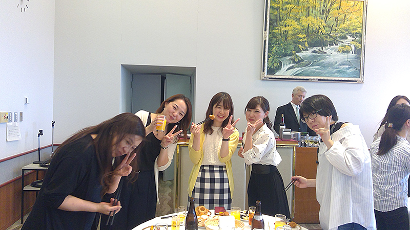 研究発表会・総会打ち上げ風景